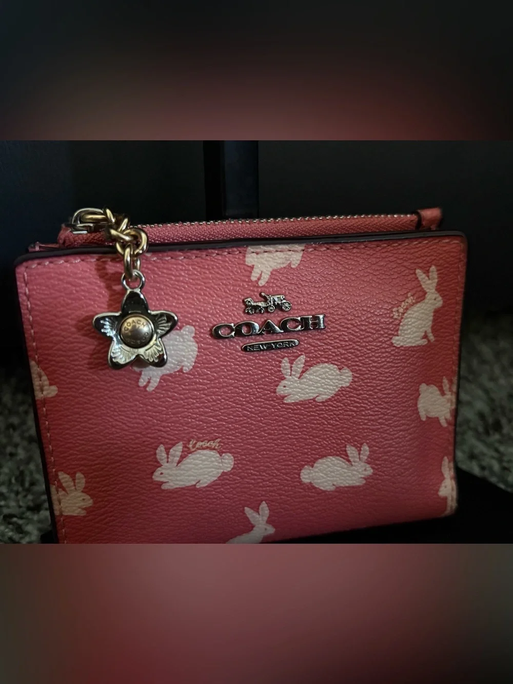 COACH SNAP CARD CASE WITH BUNNY SCRIPT PRINT